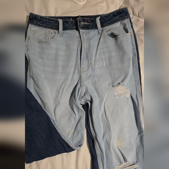 Hollister Teo Tone Jean - Picture 1 of 3